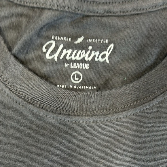 Auburn College Tee Shirt NWT‼️ Size Large - Picture 2 of 9